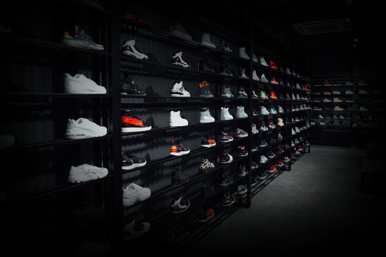 Sneakerdark